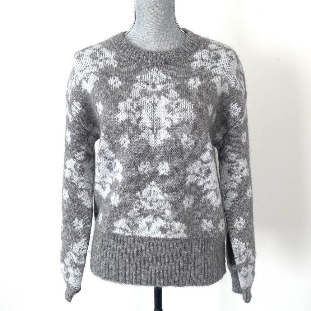 Lewit Soft Gray Wool & Angora Blend Knit Sweater Sz XS Boho Chic